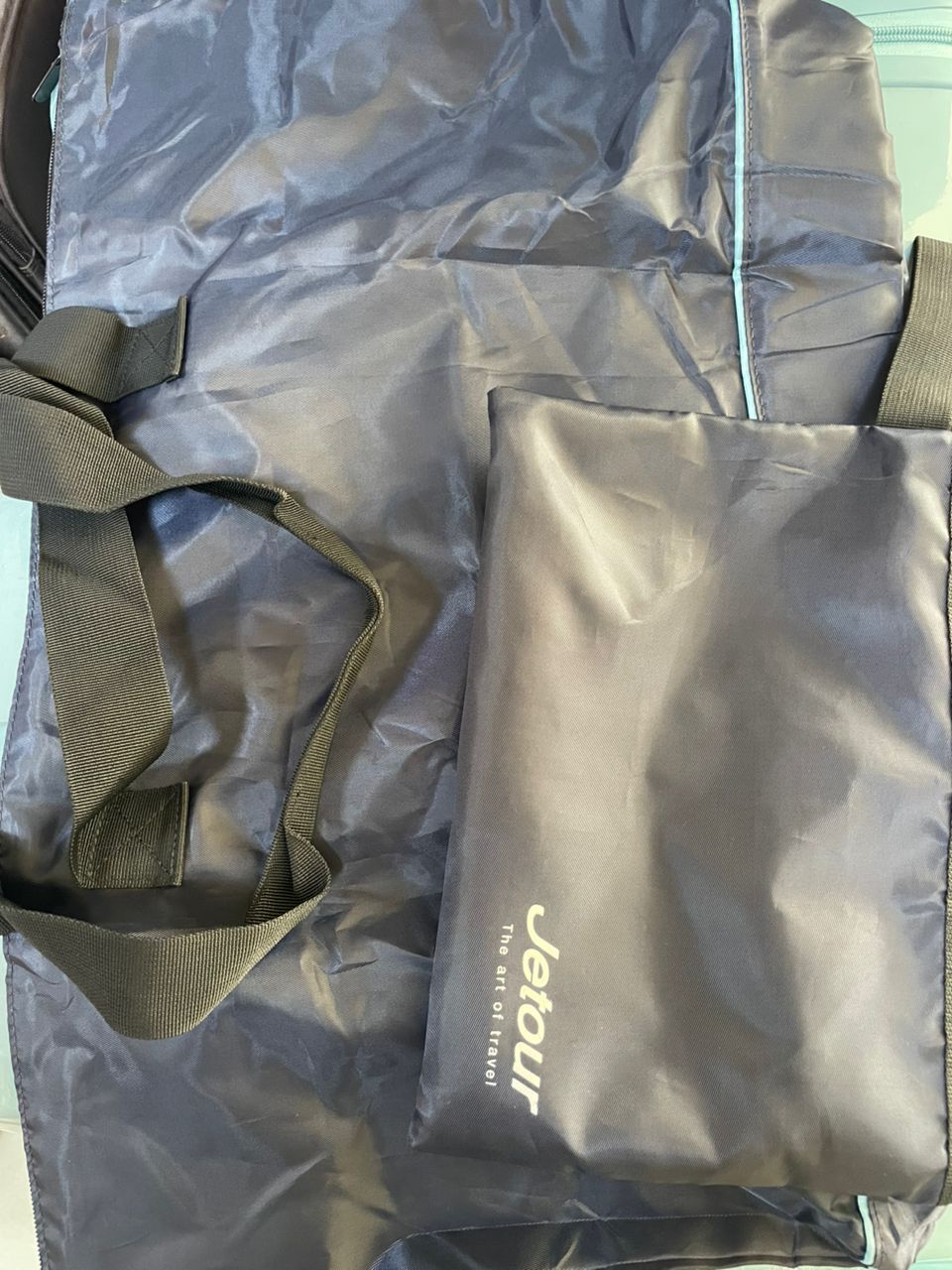 Travelling bags/Travelling Boxes